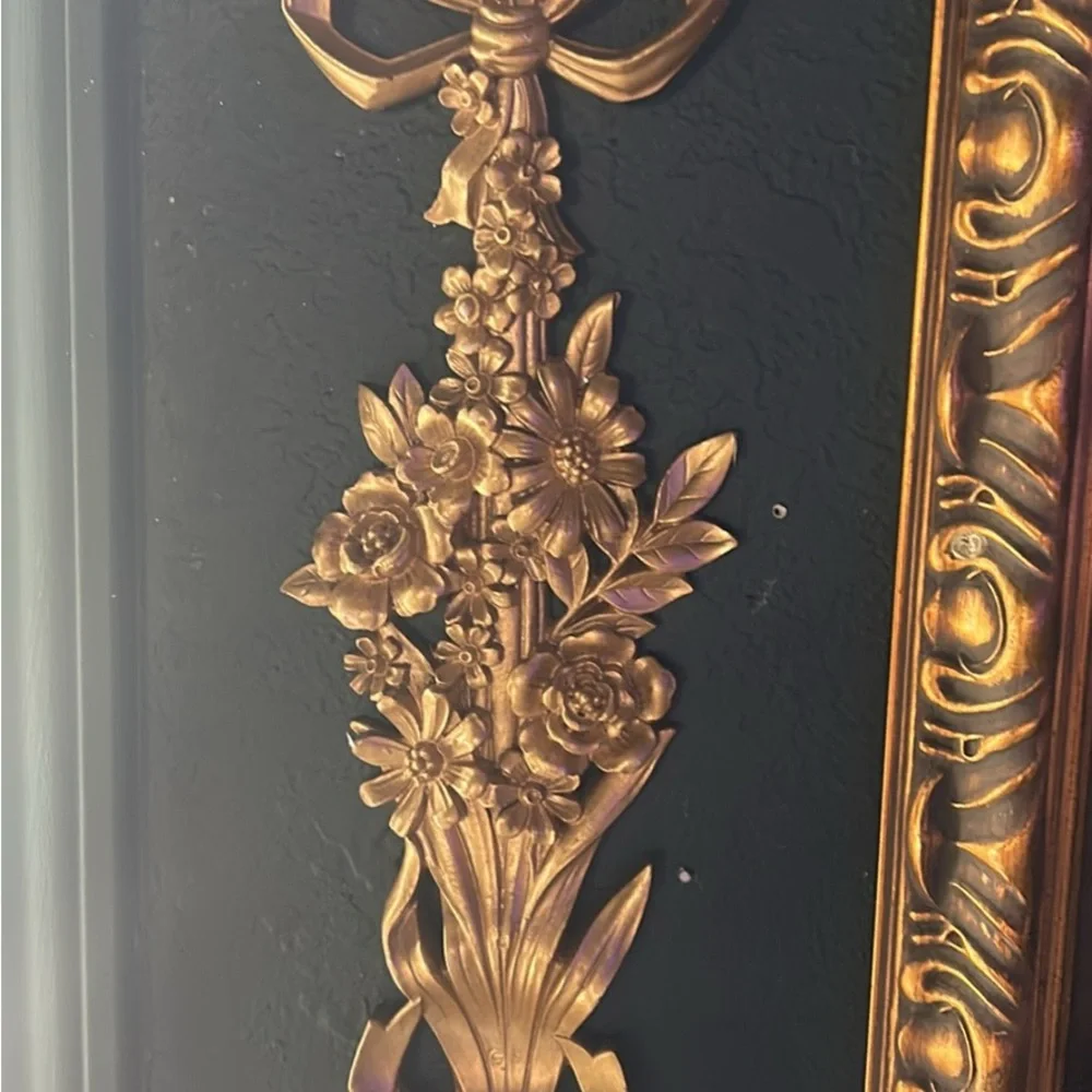 Classic Gold Floral Ribbon Wall Accent - Decorative Home Wall Art